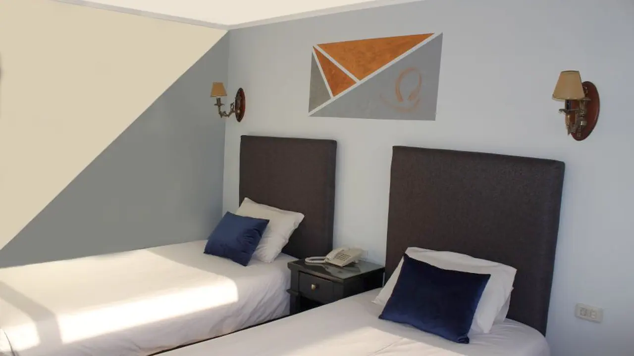 رحلة الباخرة نايل دولفين